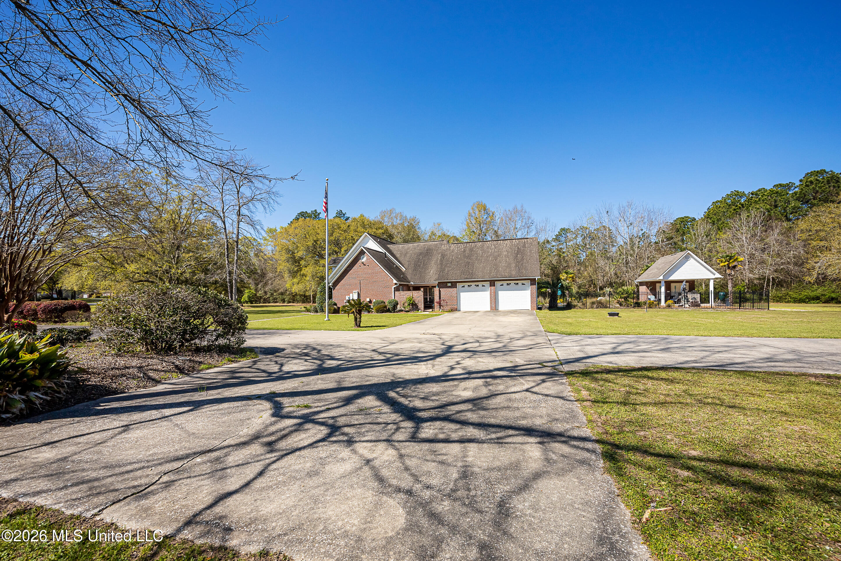 7201 Bentwood Drive Property Photo 75