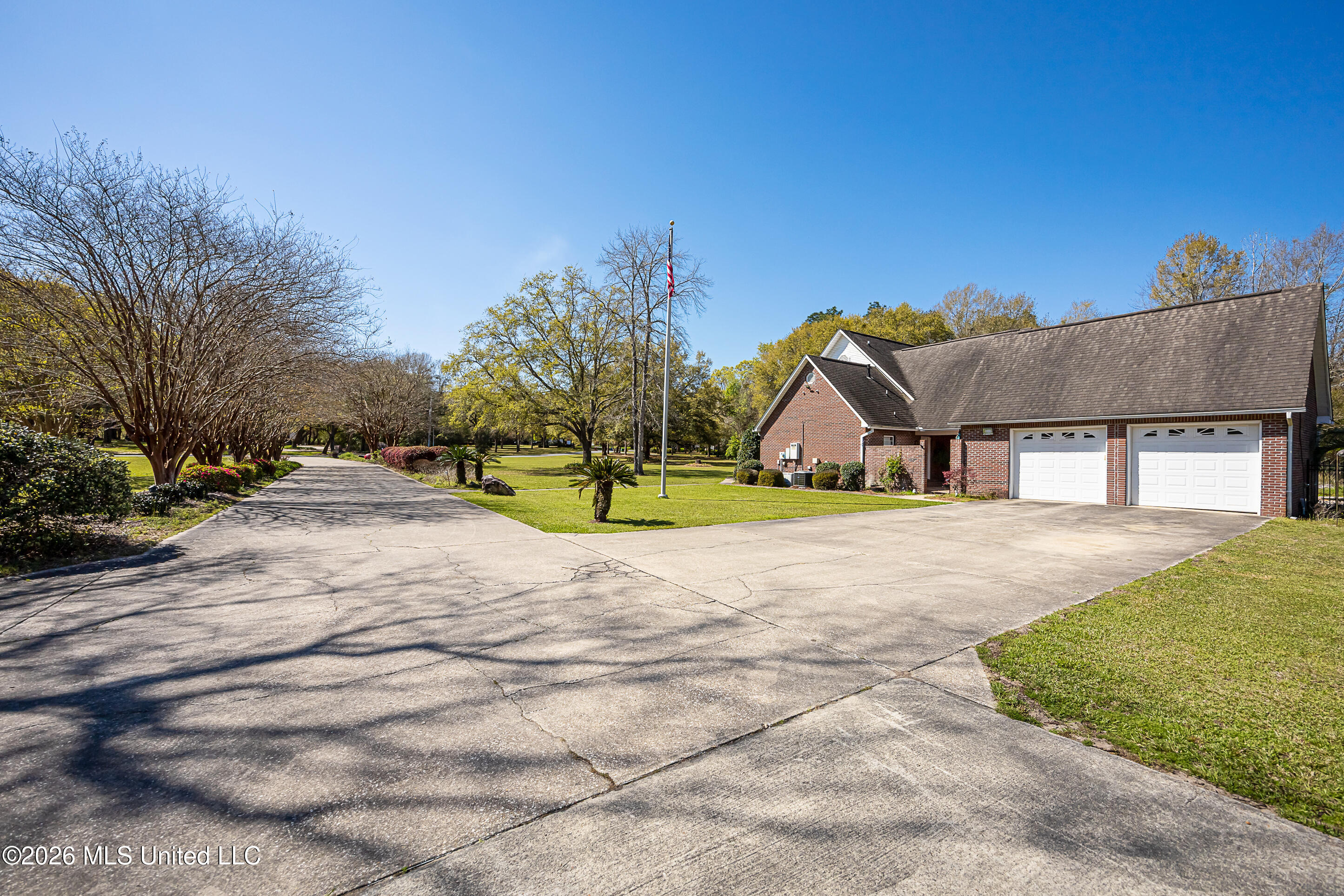 7201 Bentwood Drive Property Photo 76