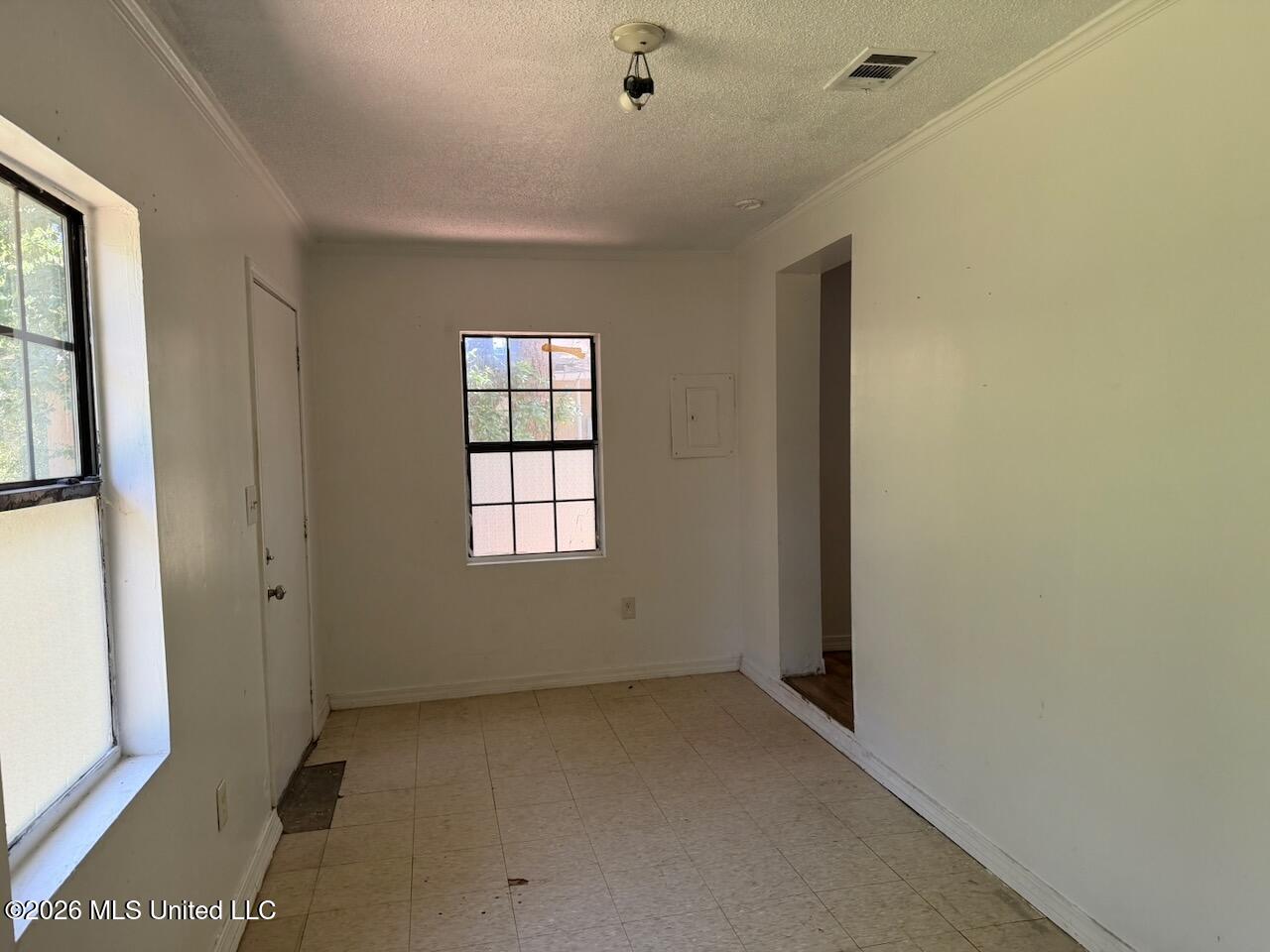 2020 41st Avenue Property Photo 6