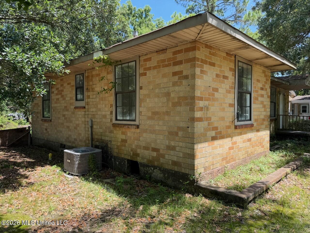 2020 41st Avenue Property Photo 18
