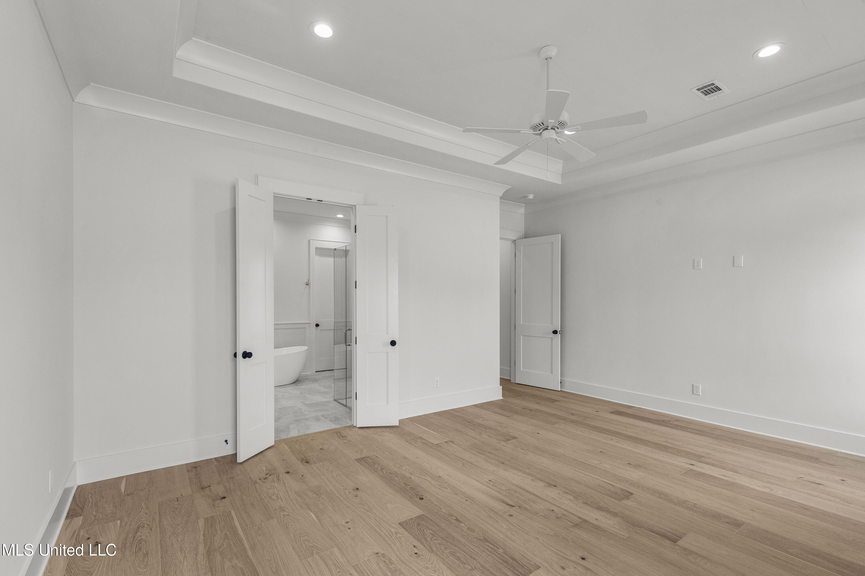 216 Parke Drive Property Photo 19