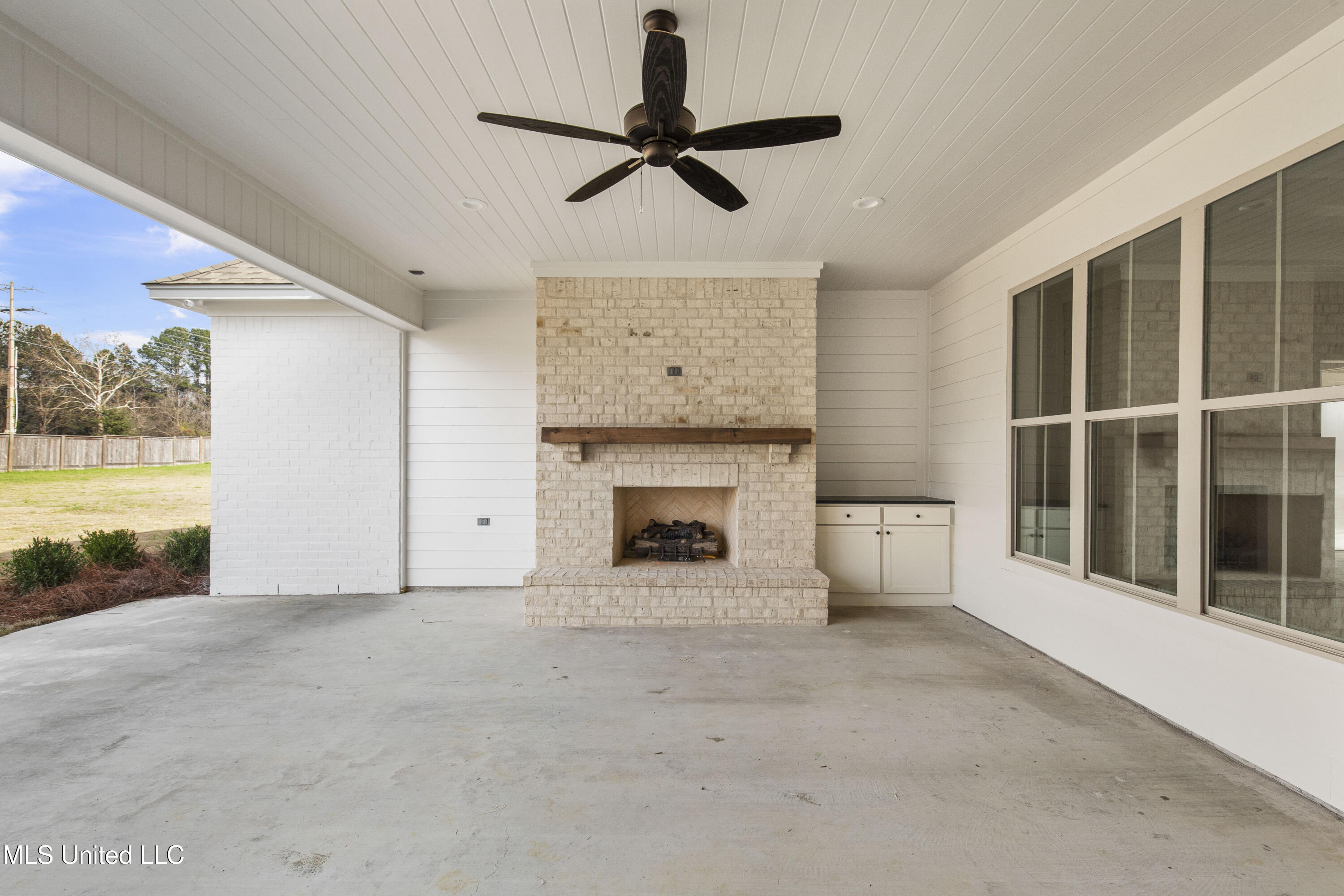 216 Parke Drive Property Photo 24
