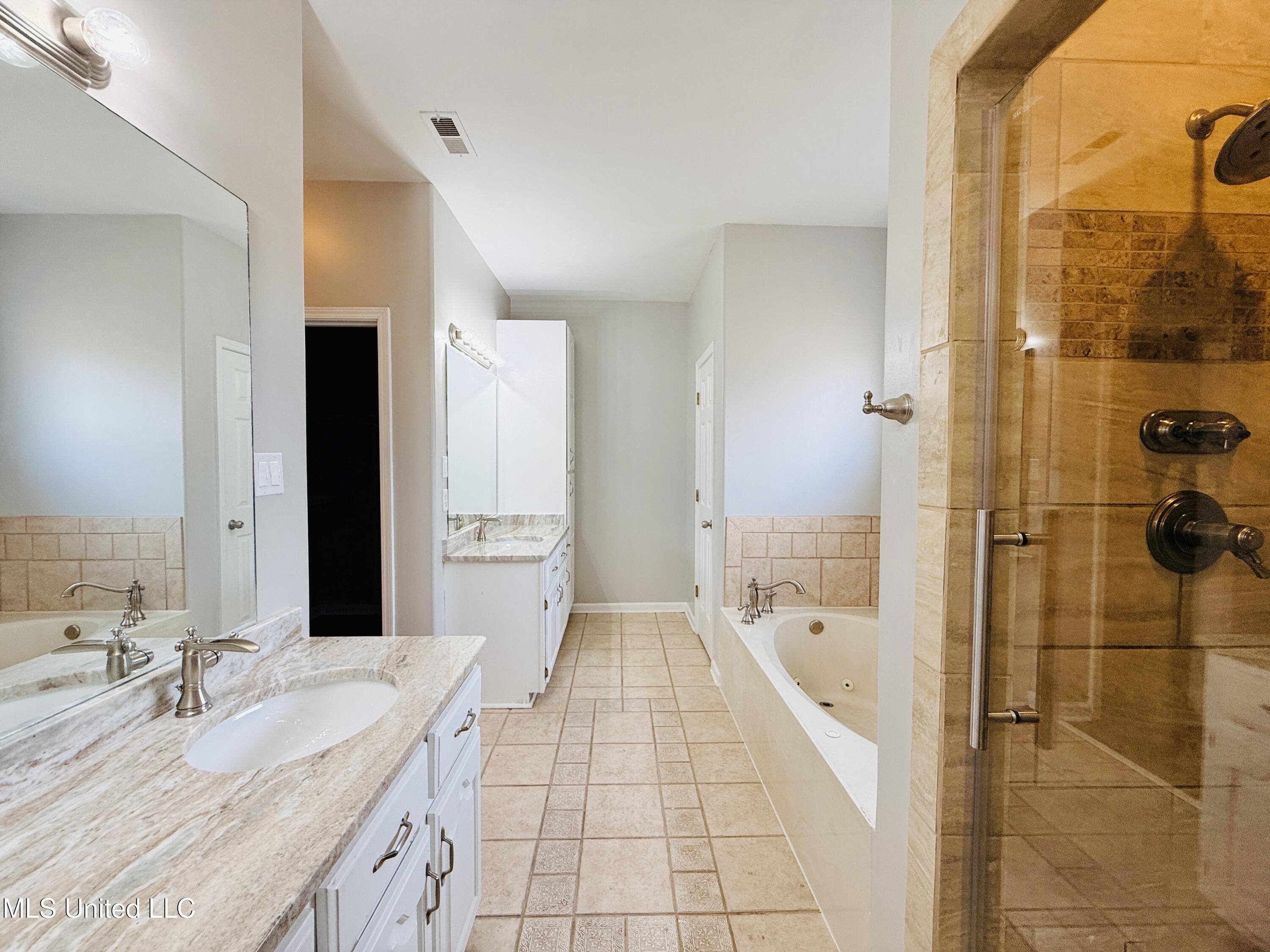 12632 River Bend Drive Property Photo 25