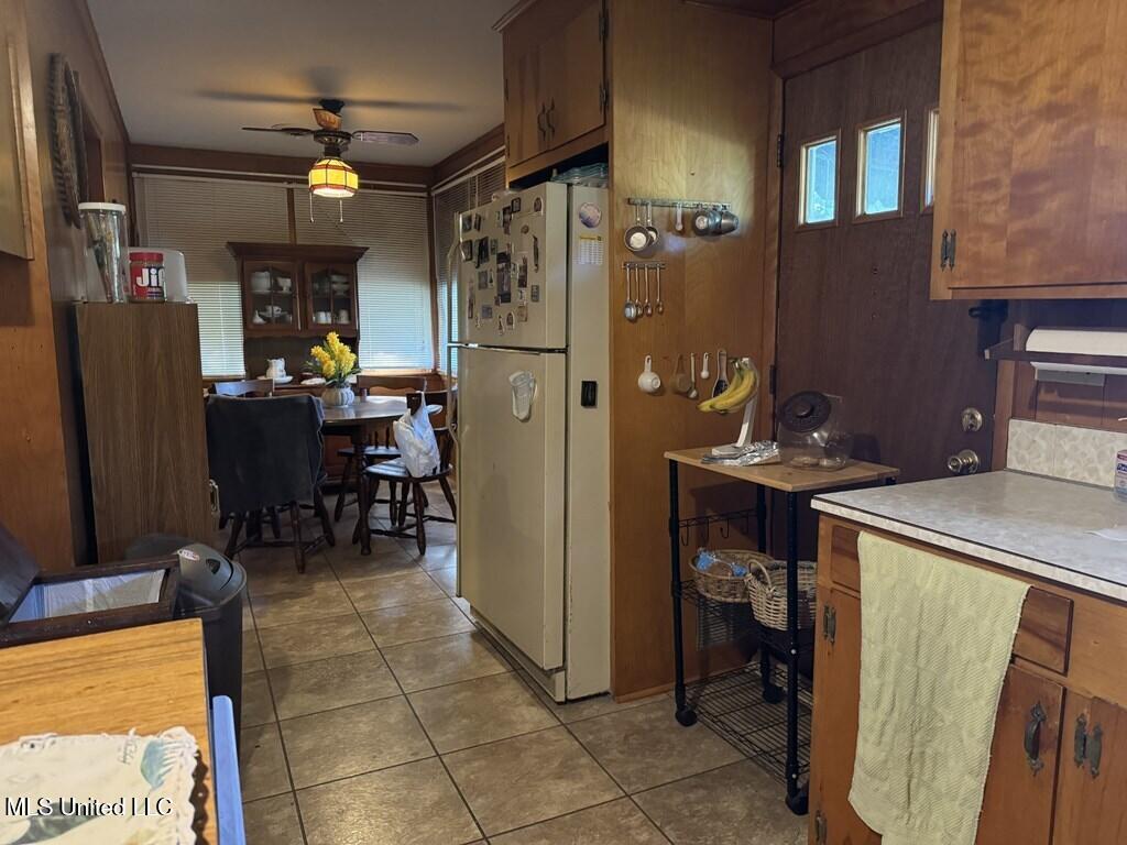 309 Armstrong Street Property Photo 12