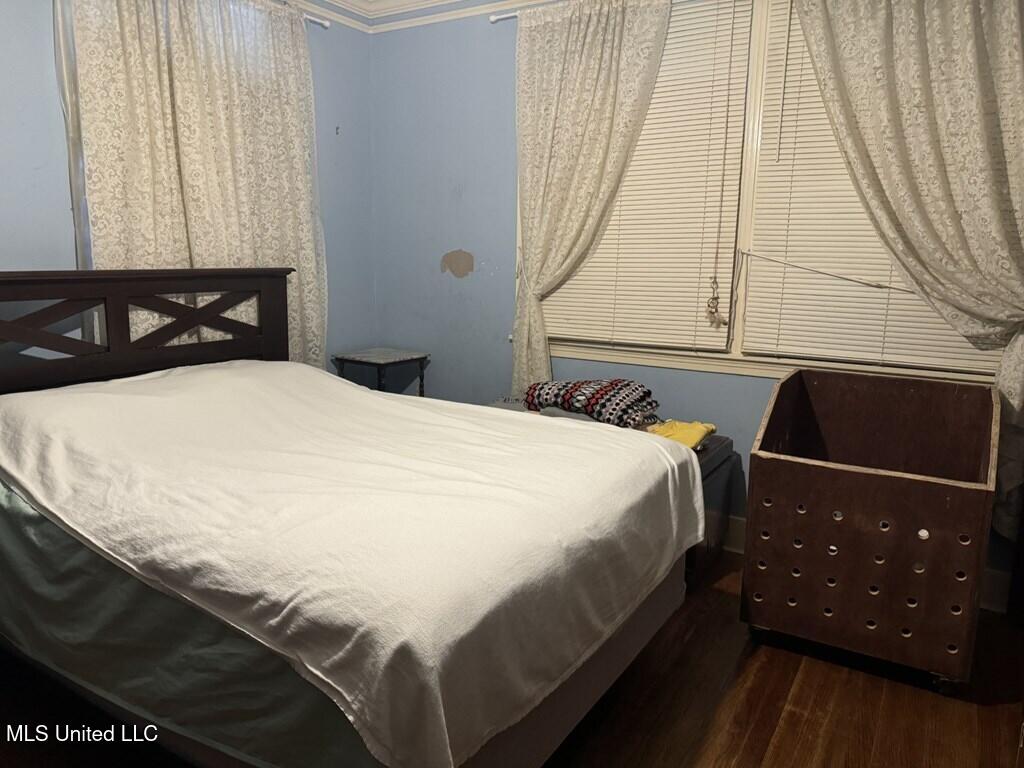 309 Armstrong Street Property Photo 15
