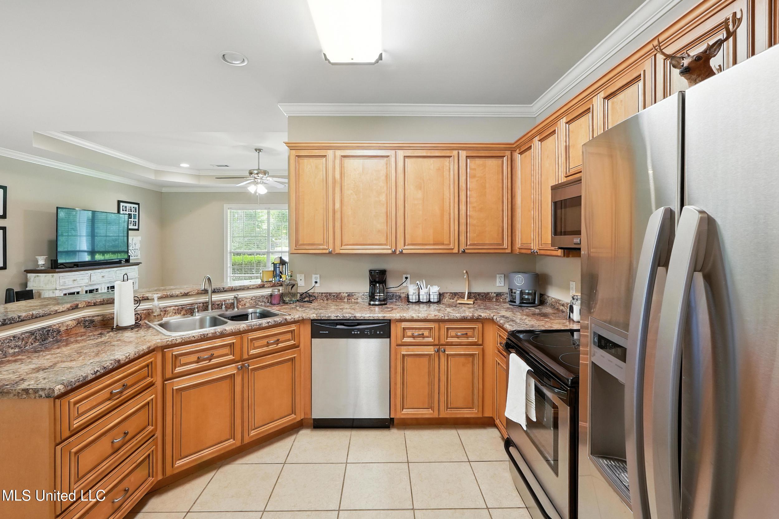 16 Tripp Lane Property Photo 12