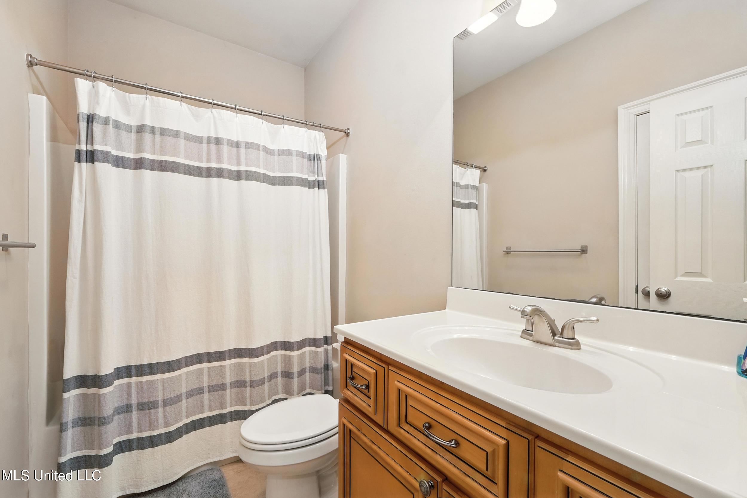 16 Tripp Lane Property Photo 18