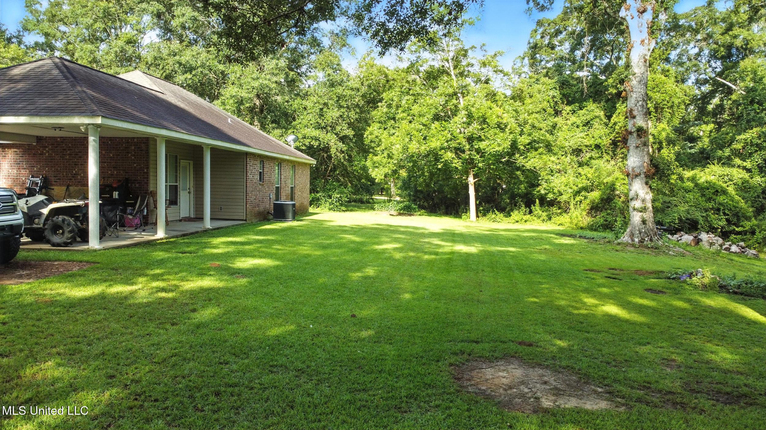 16 Tripp Lane Property Photo 24