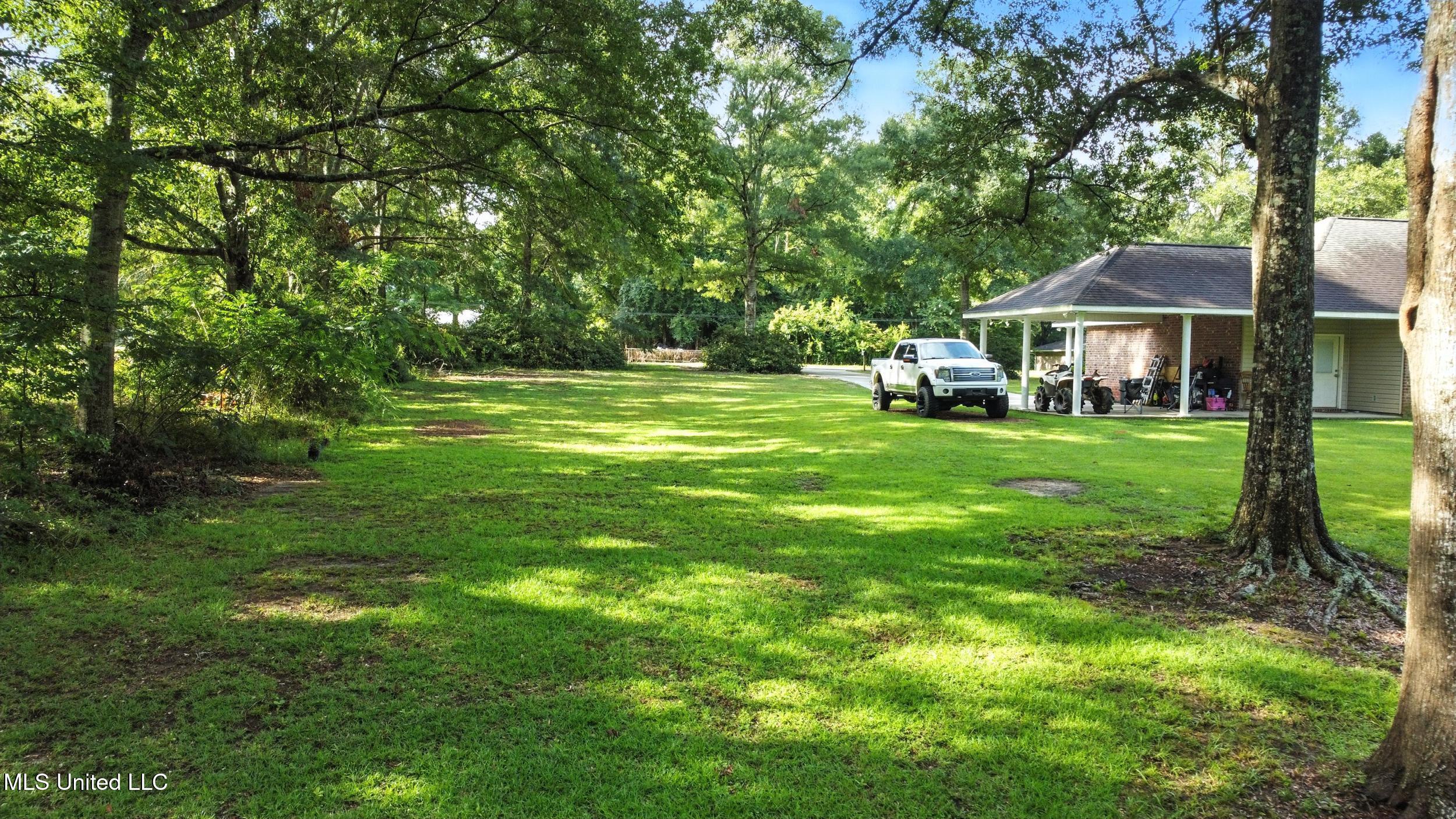 16 Tripp Lane Property Photo 25