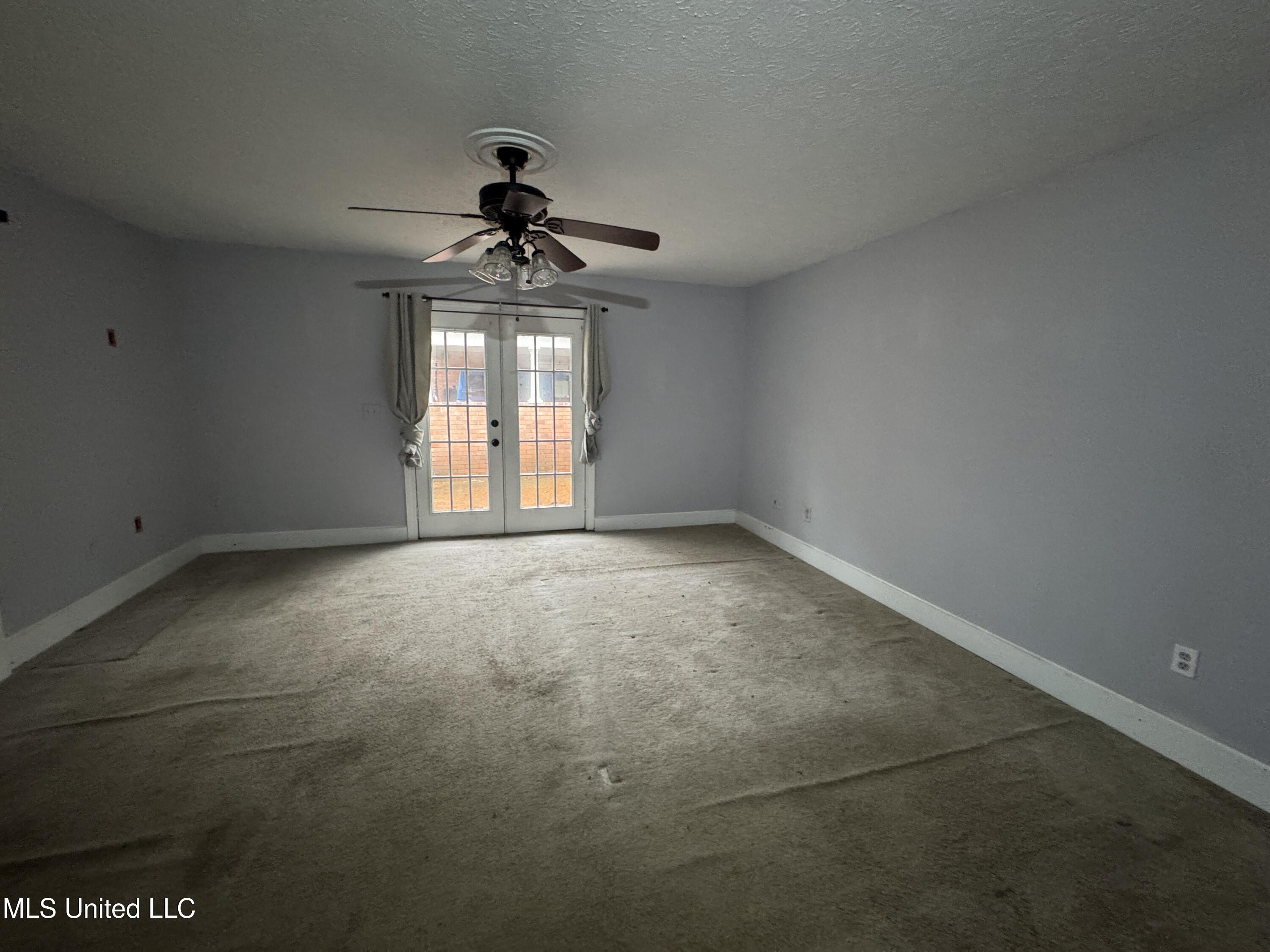 105 Easthaven Drive Property Photo 15