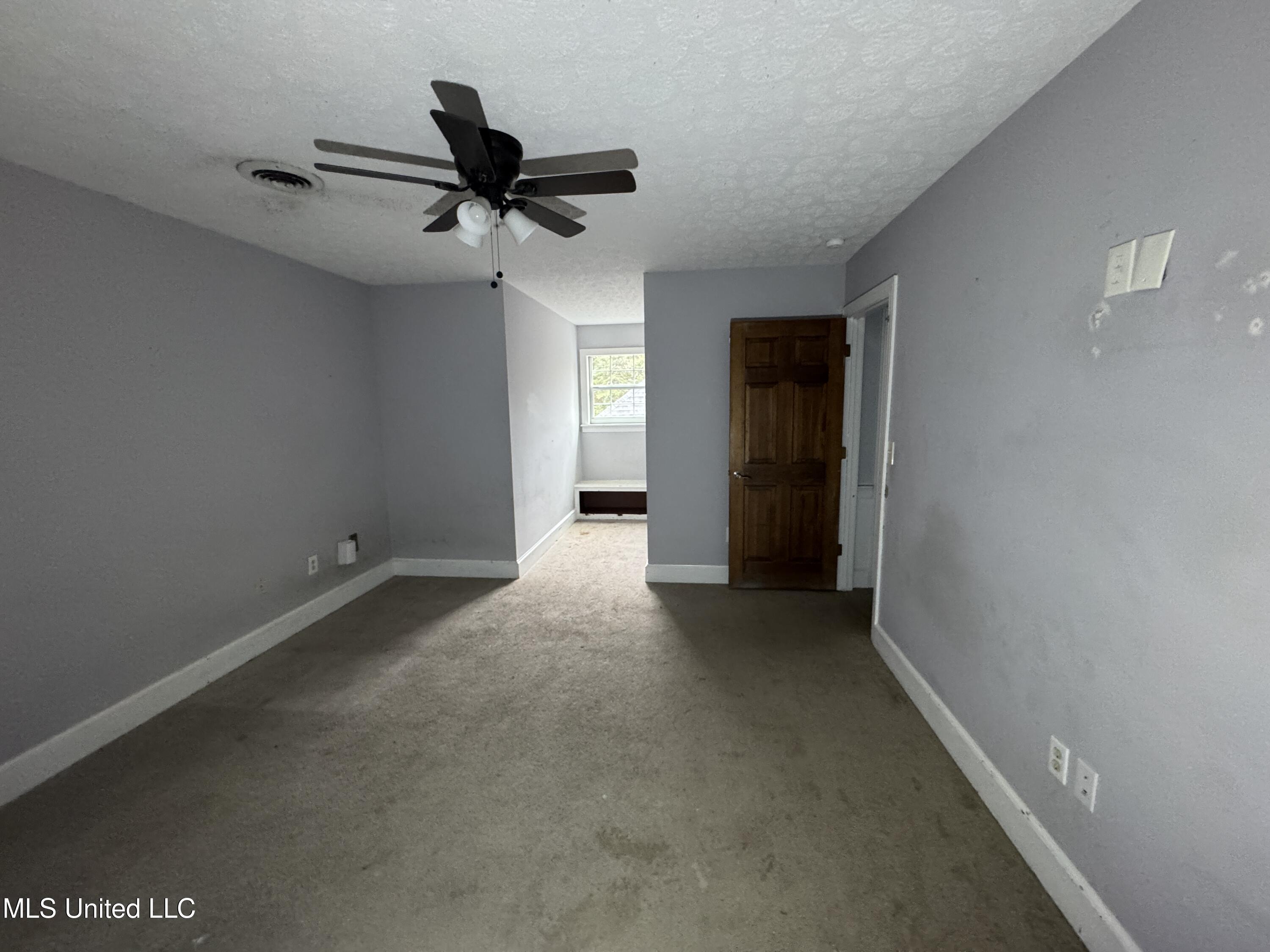 105 Easthaven Drive Property Photo 26