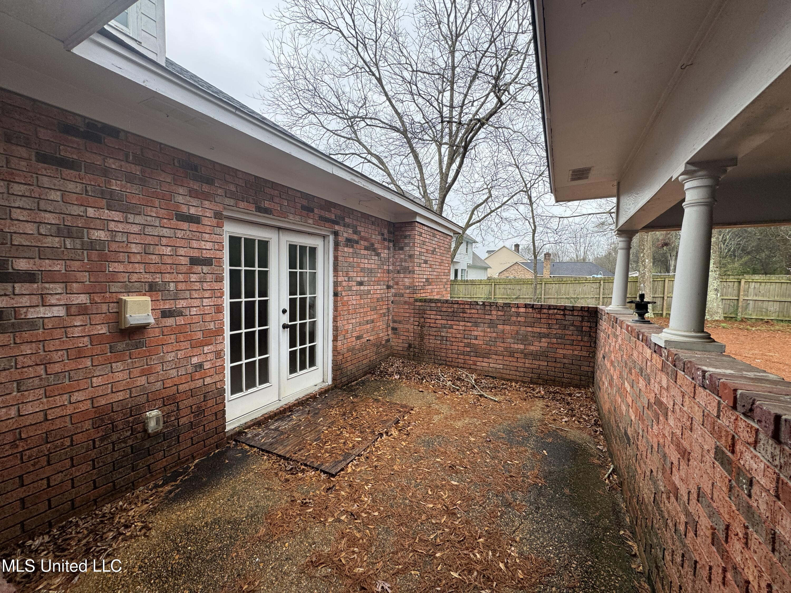 105 Easthaven Drive Property Photo 32
