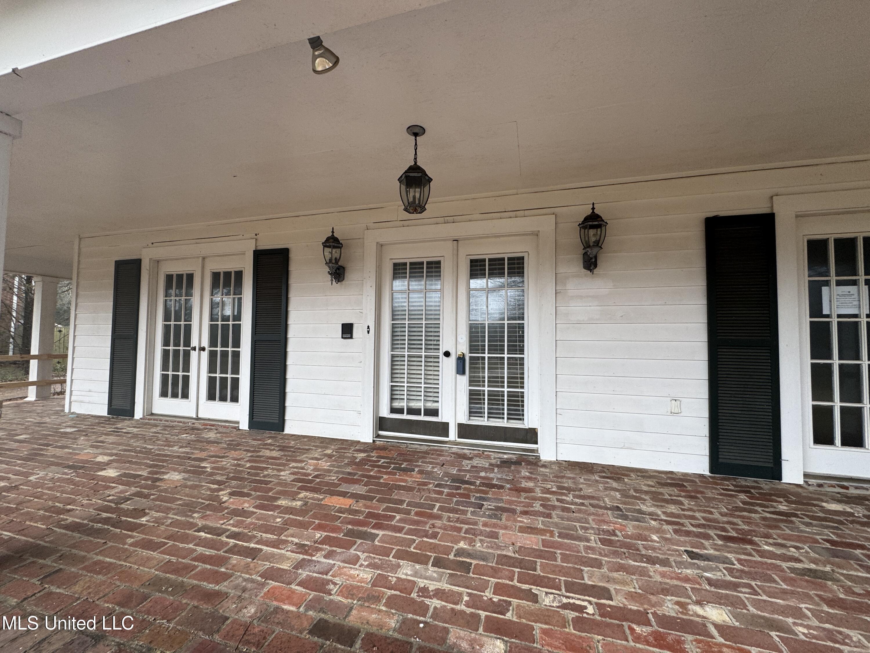 105 Easthaven Drive Property Photo 36