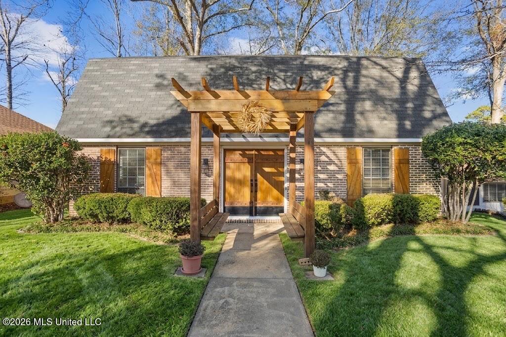 1405 Riverwood Drive Property Photo 1