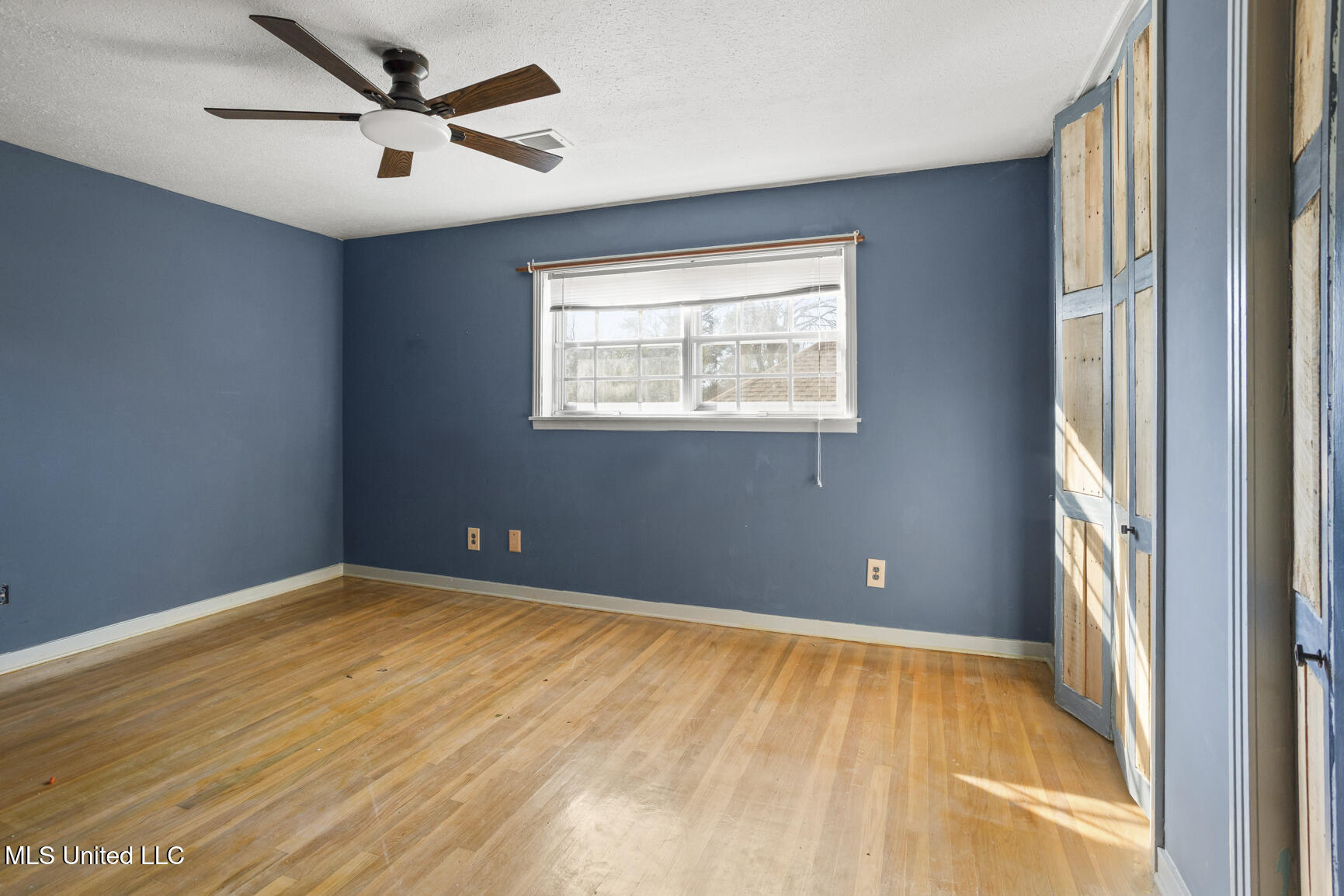 1405 Riverwood Drive Property Photo 19