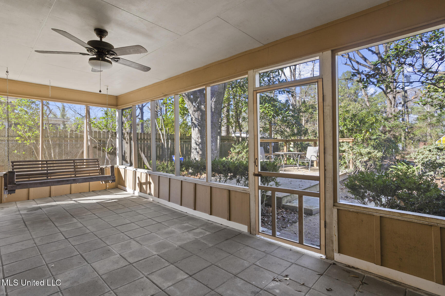 1405 Riverwood Drive Property Photo 31