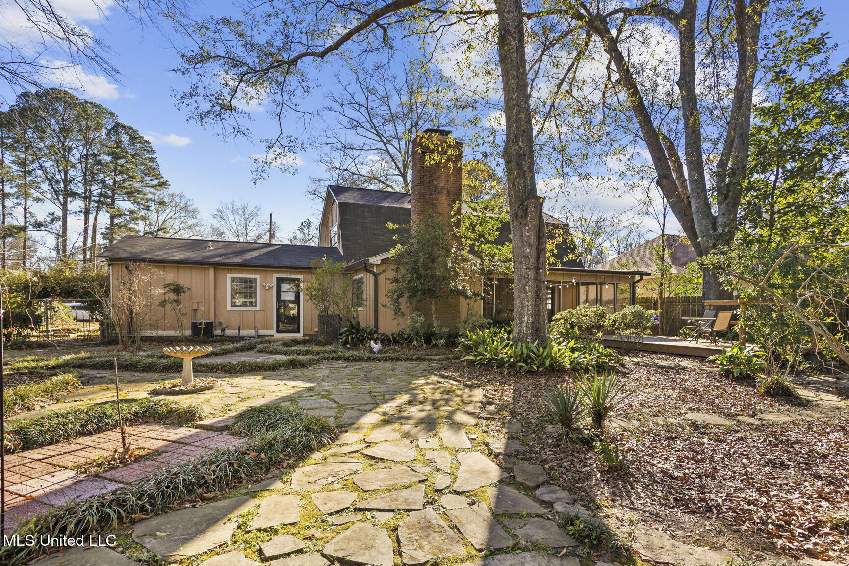 1405 Riverwood Drive Property Photo 32