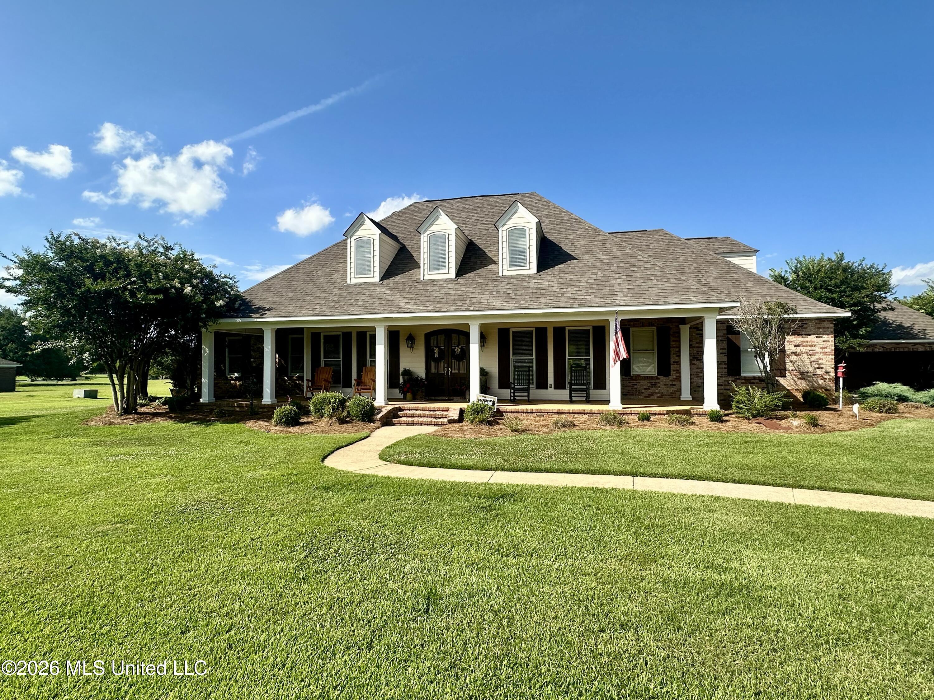 298 Quail Hollow Property Photo 2