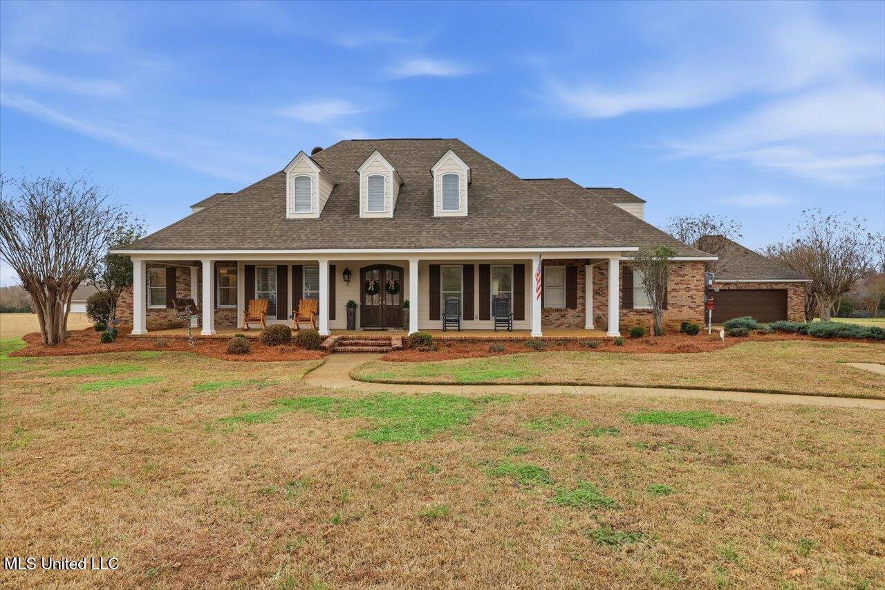 298 Quail Hollow Property Photo 4