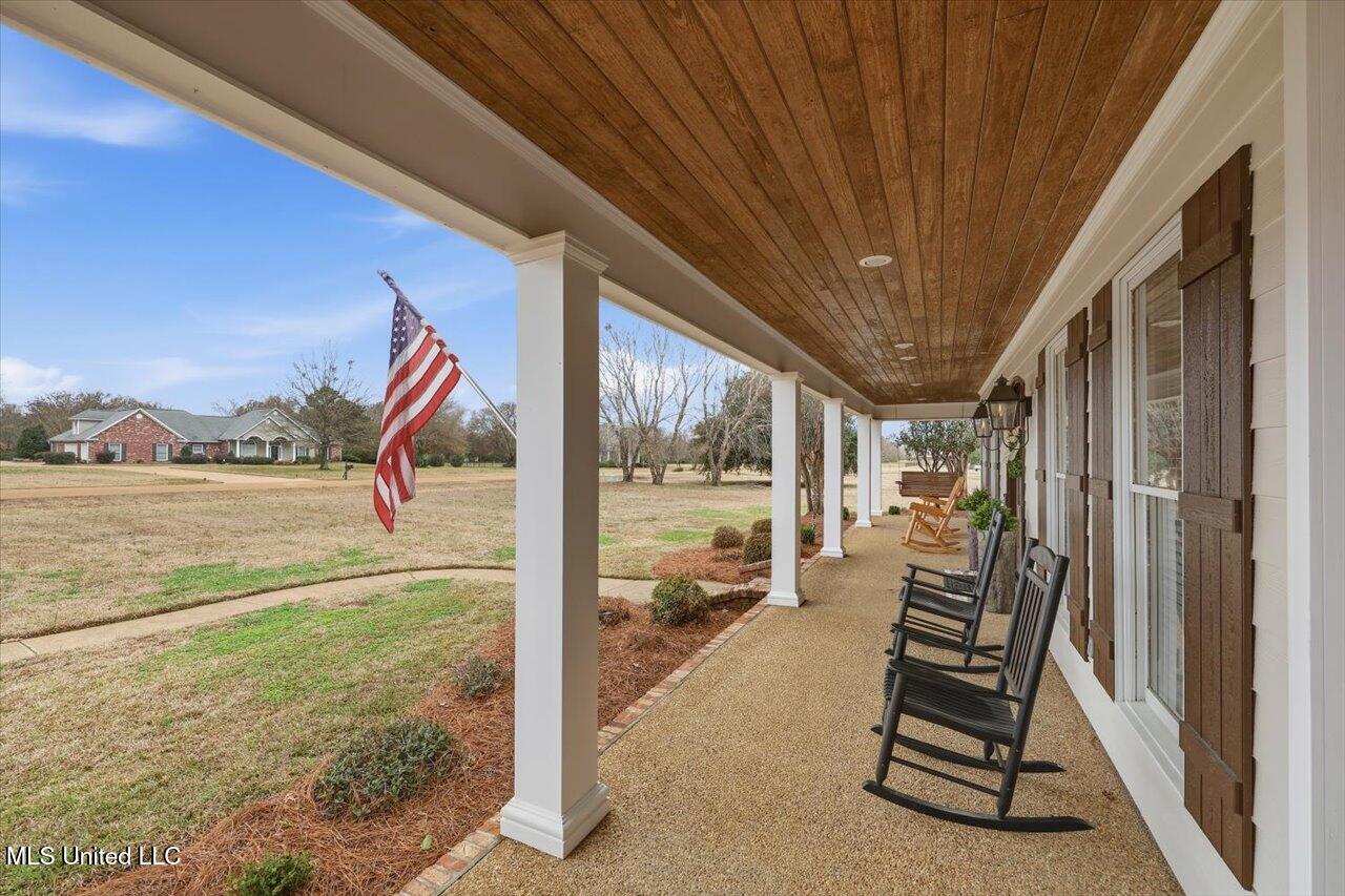 298 Quail Hollow Property Photo 11