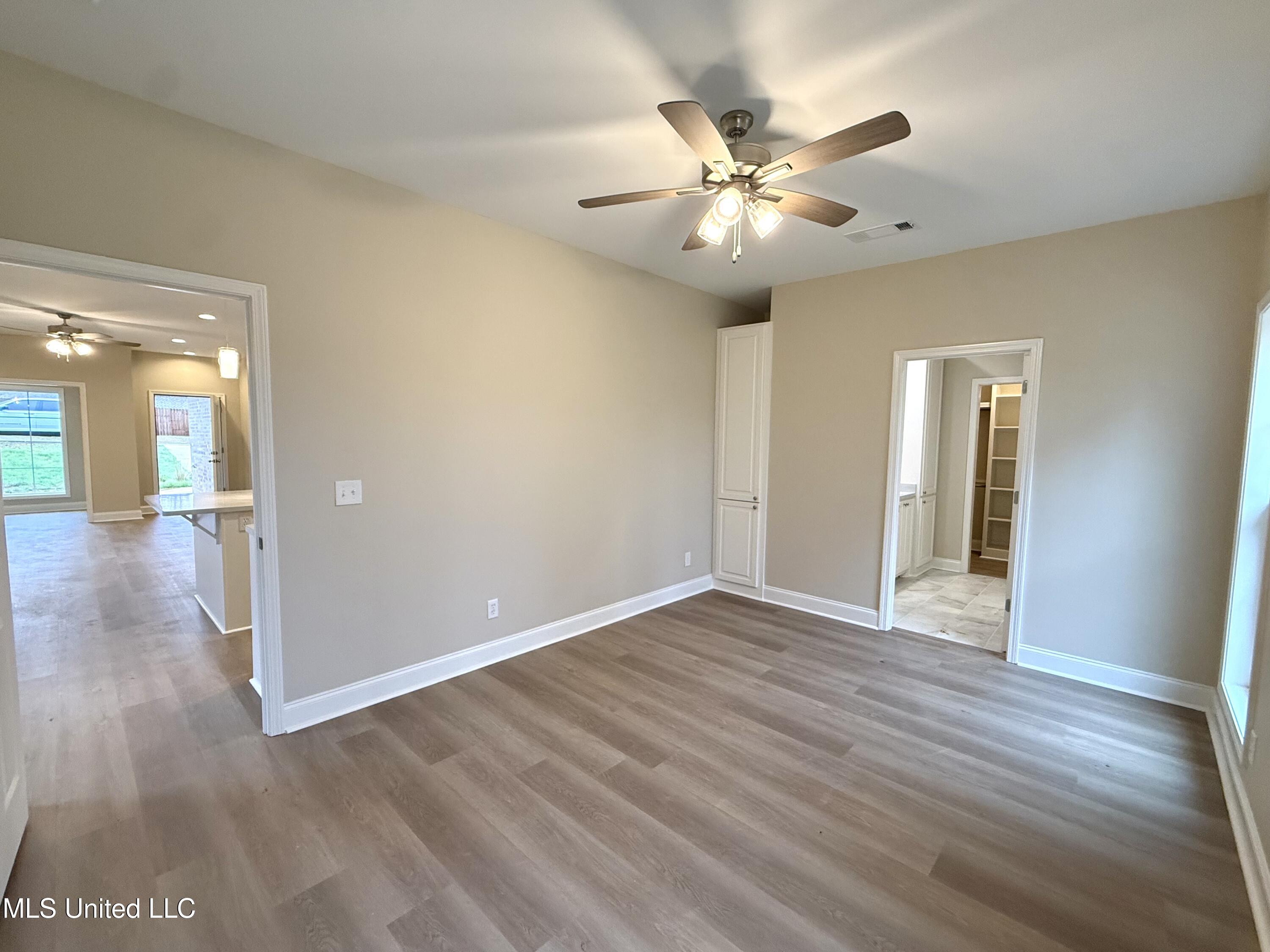 1010 Shiloh Lane Property Photo 13