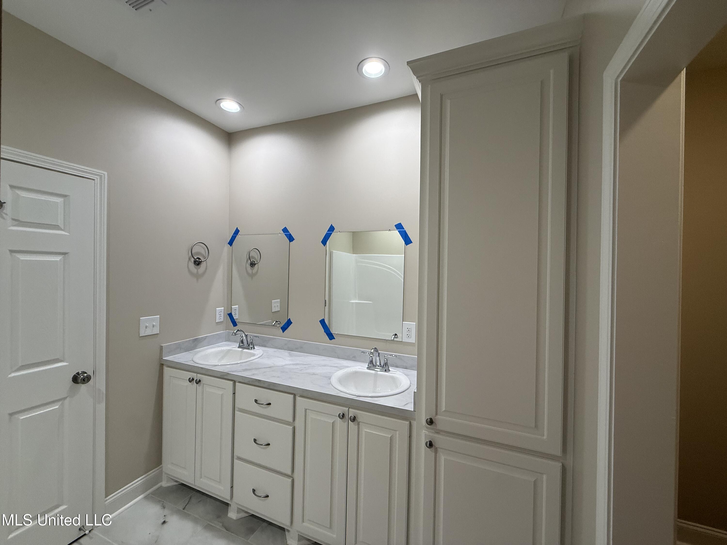 1010 Shiloh Lane Property Photo 15