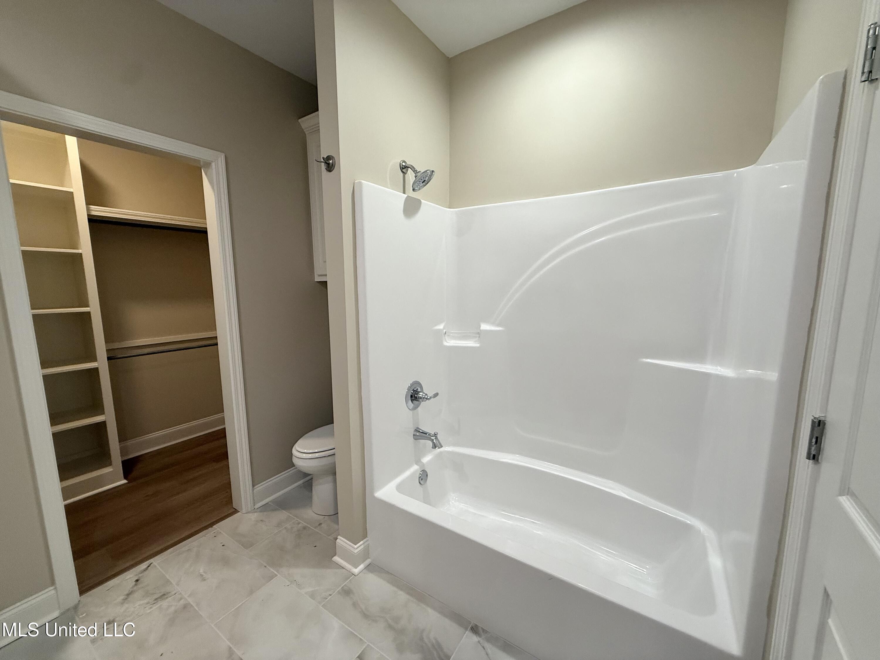 1010 Shiloh Lane Property Photo 16