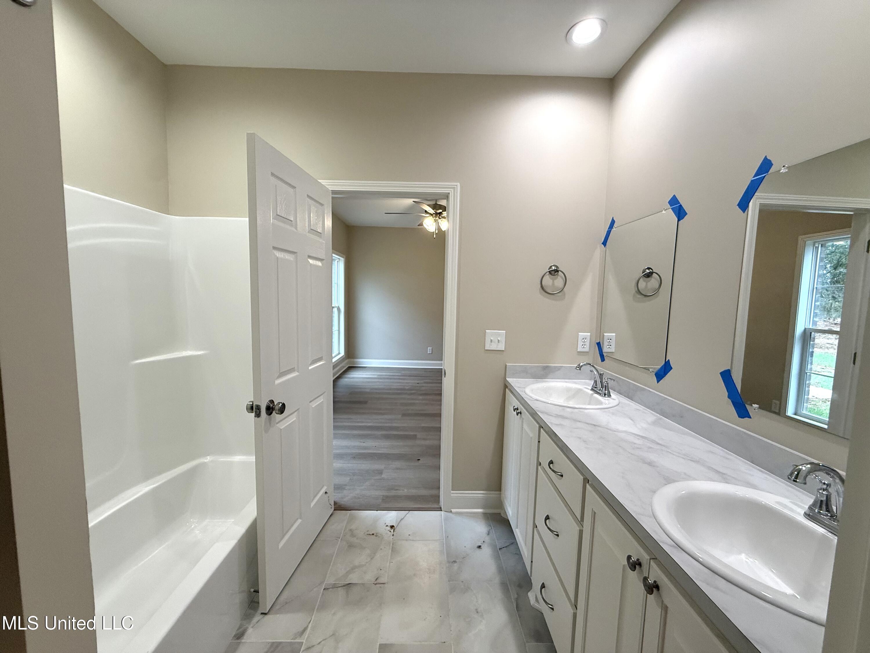 1010 Shiloh Lane Property Photo 18