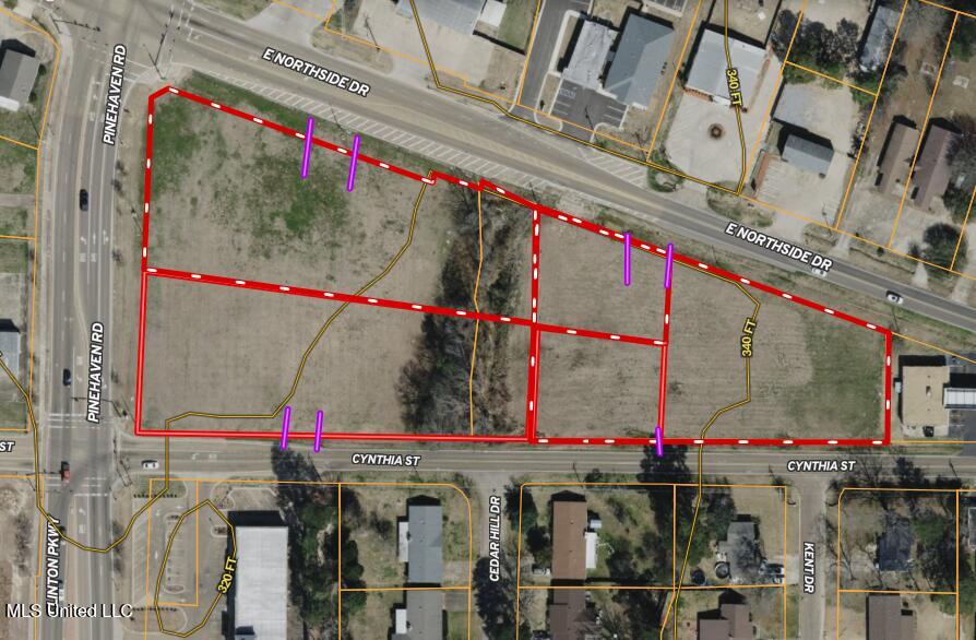 000 Clinton Parkway Property Photo 1