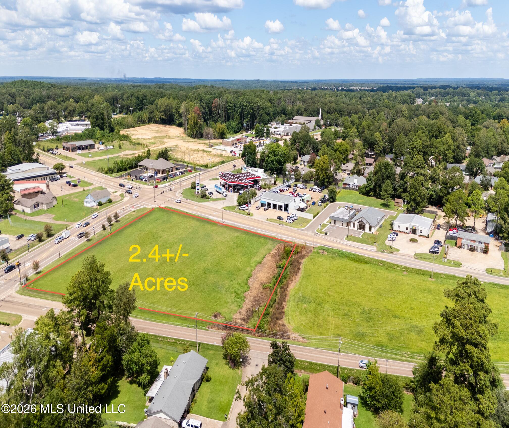 000 Clinton Parkway Property Photo 2
