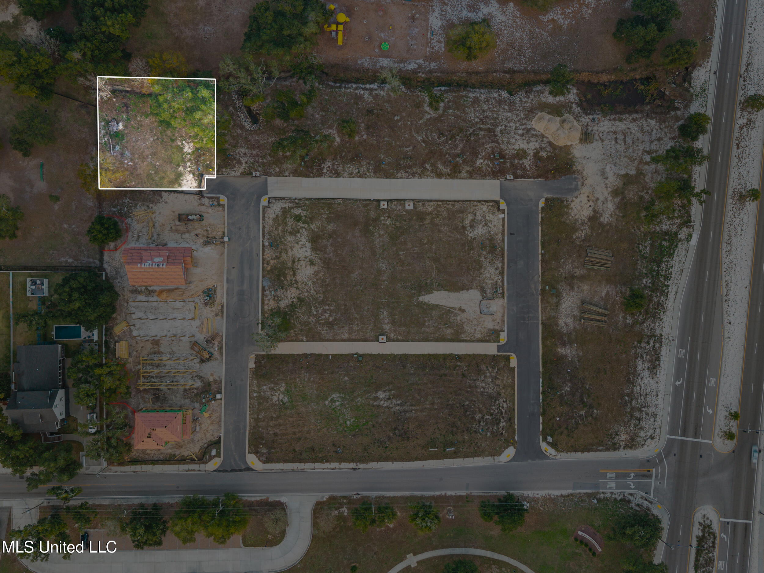 106 Fields Way Property Photo 7