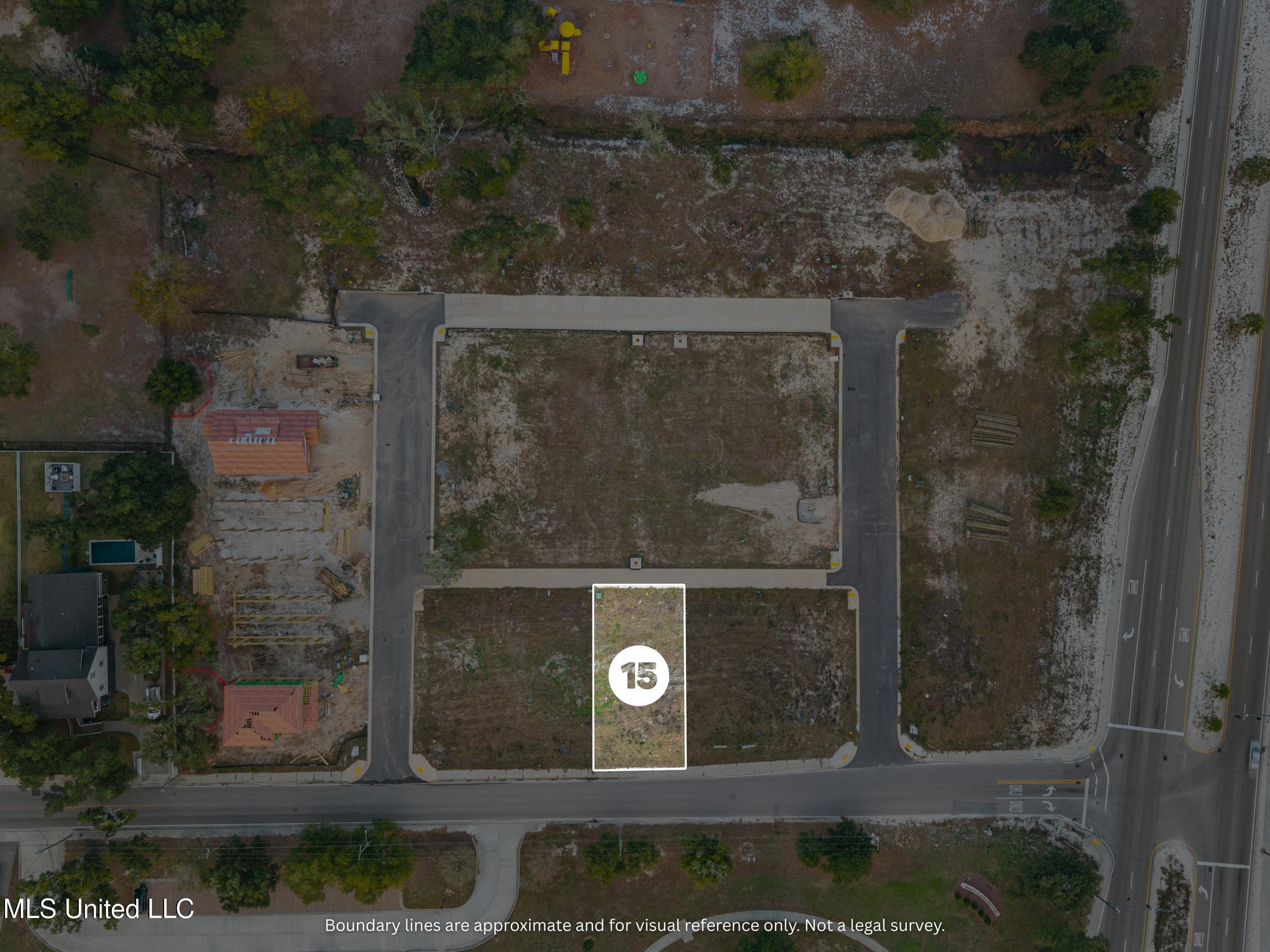 115 Henderson Avenue Property Photo 4
