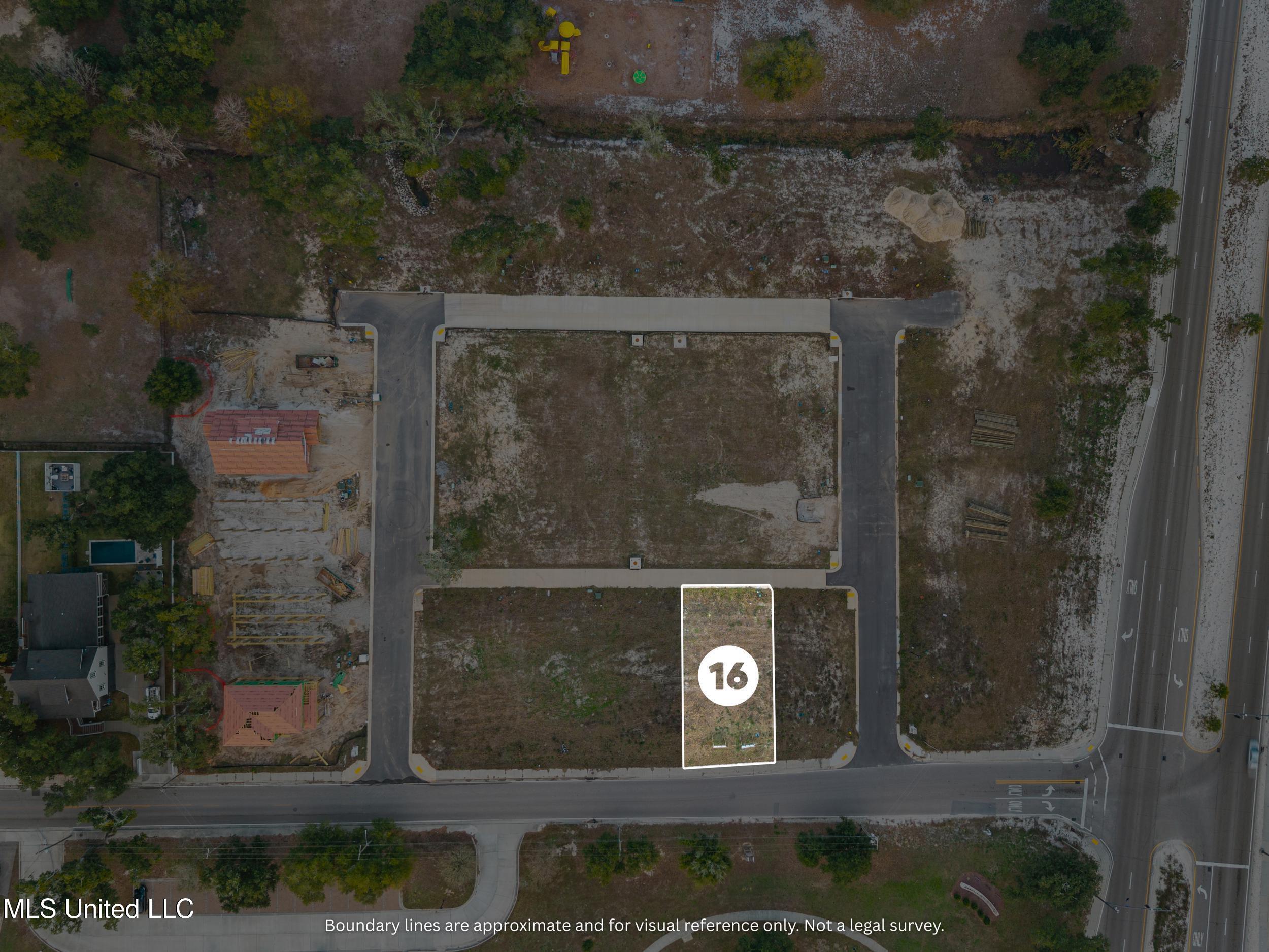 116 Henderson Avenue Property Photo 4