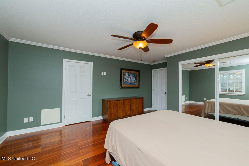 16033 Dennies Drive Property Photo 17