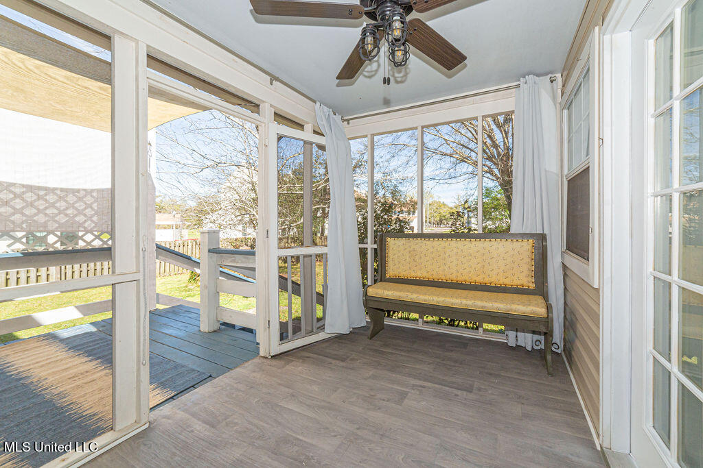 114 Menge Avenue Property Photo 42