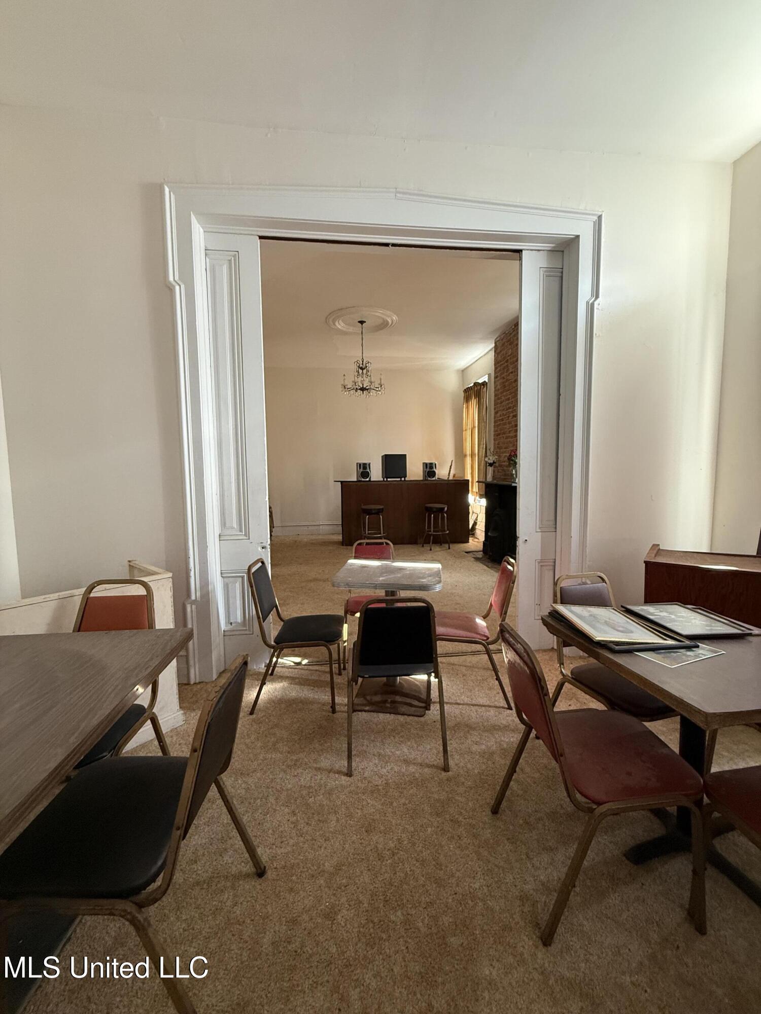 17 Old Devereaux Street Property Photo 23