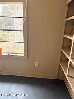 319 Nichols Avenue Property Photo 19