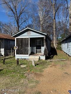 213 Elm Street Property Photo 1