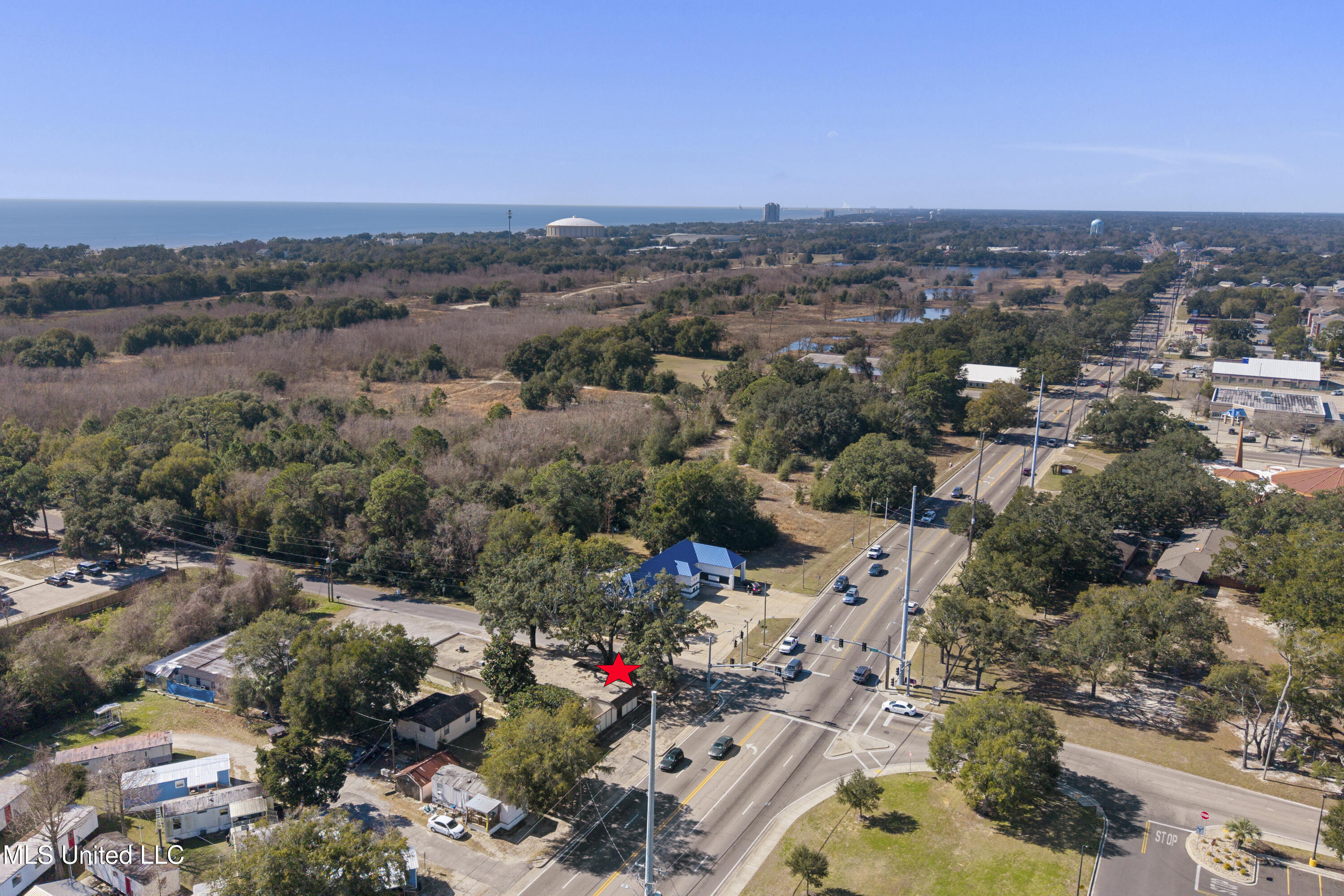 2061 Pass Road Property Photo 13