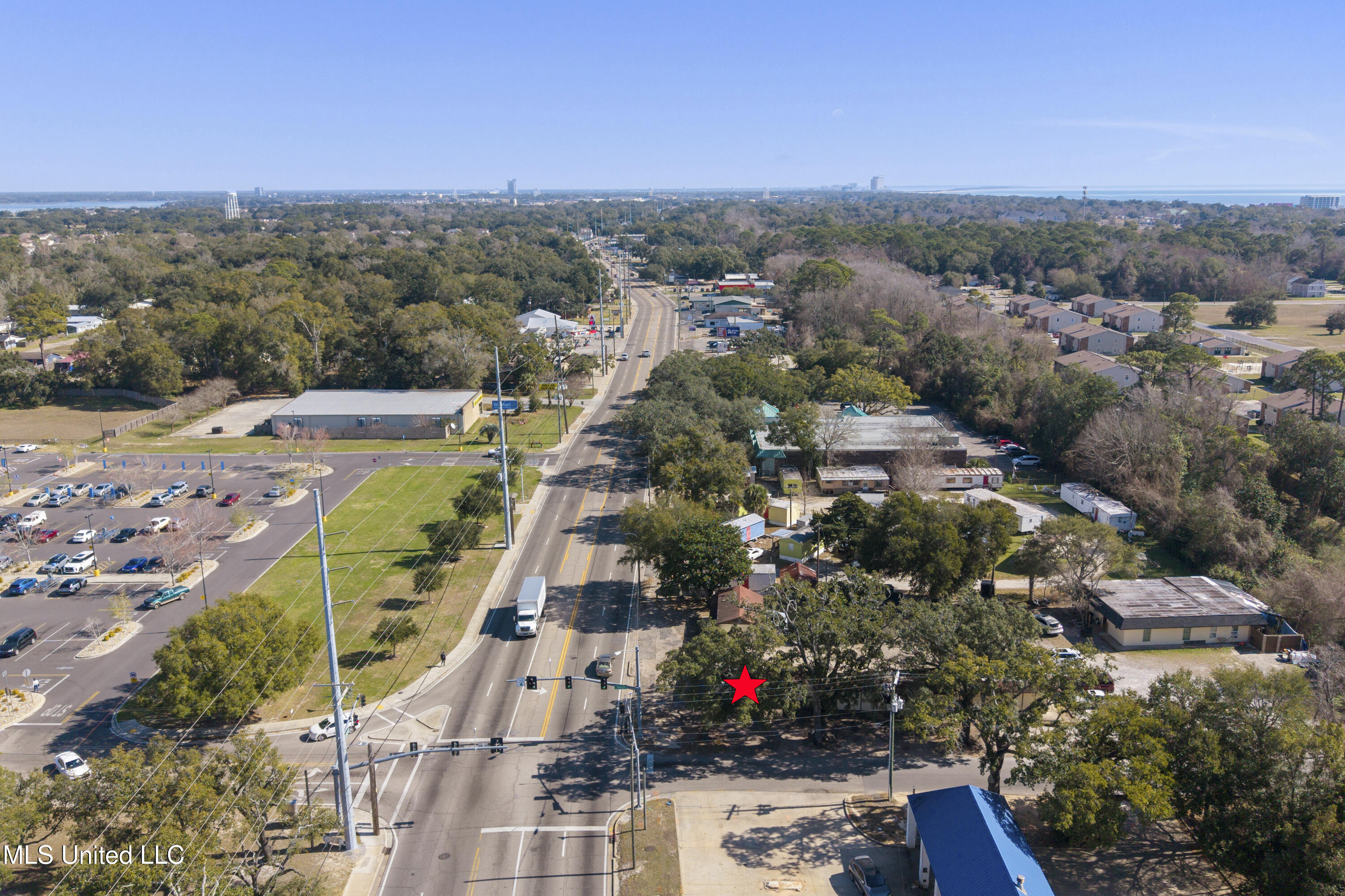 2061 Pass Road Property Photo 14