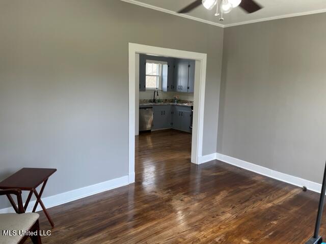 1013 Main Street Property Photo 9
