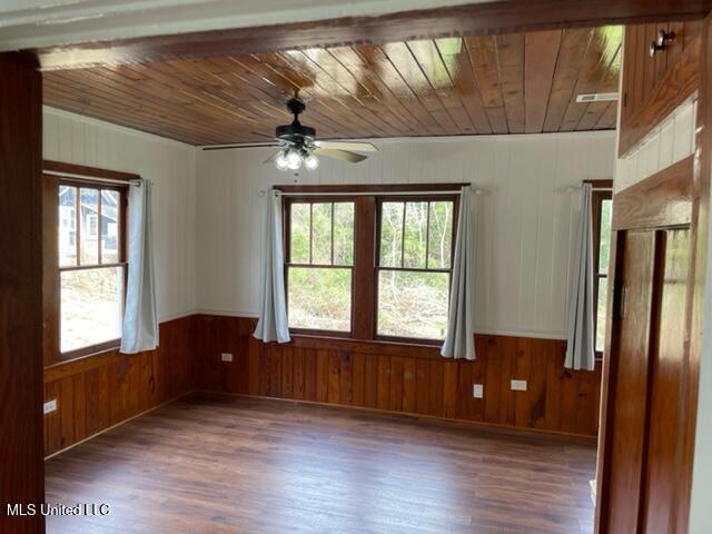 1013 Main Street Property Photo 21