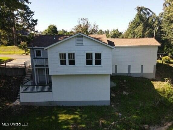 1013 Main Street Property Photo 32