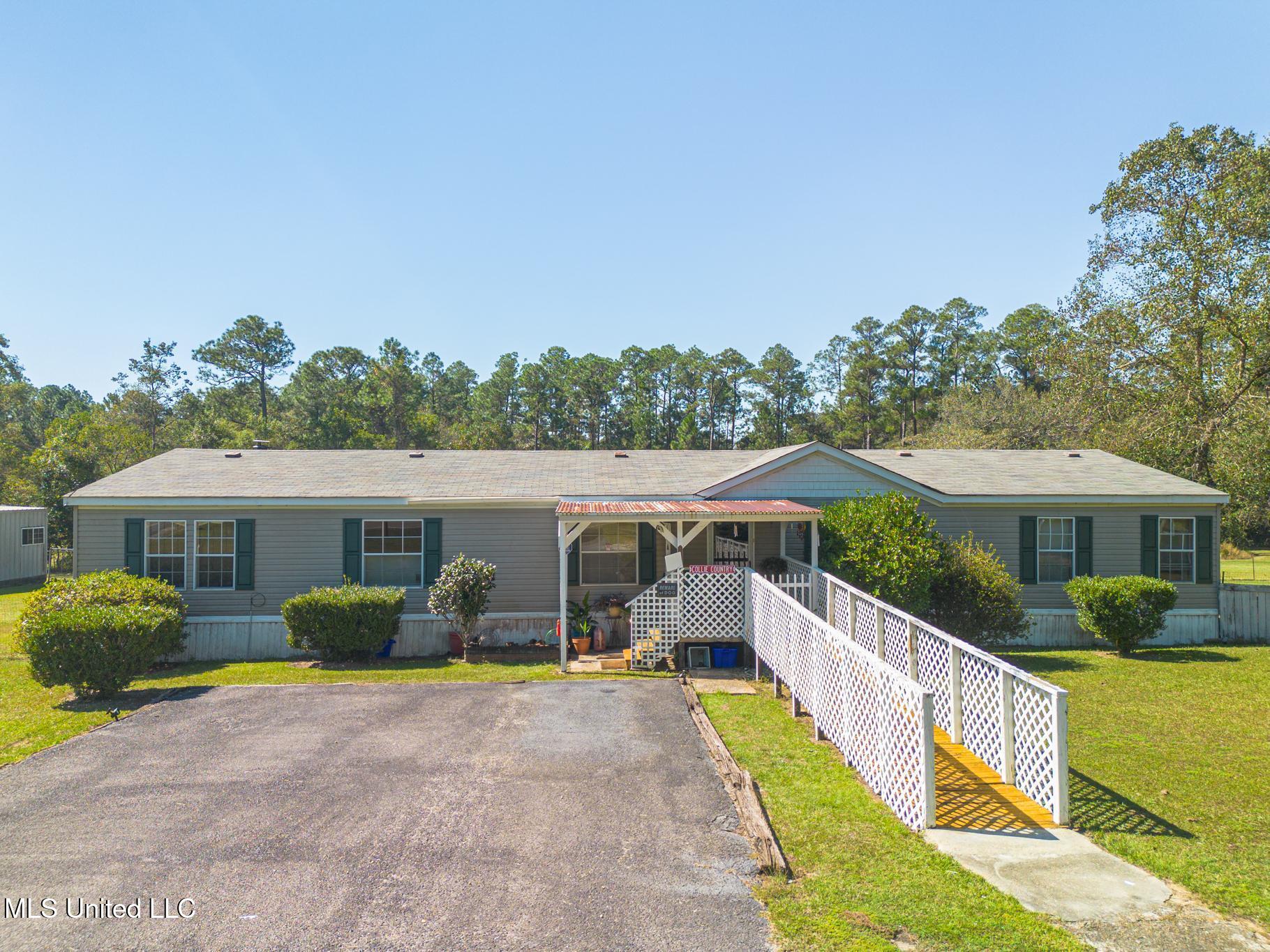 14225 Old Highway 67 Property Photo 3