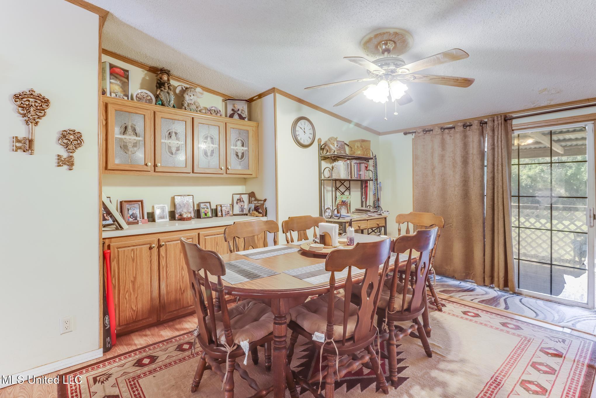 14225 Old Highway 67 Property Photo 9