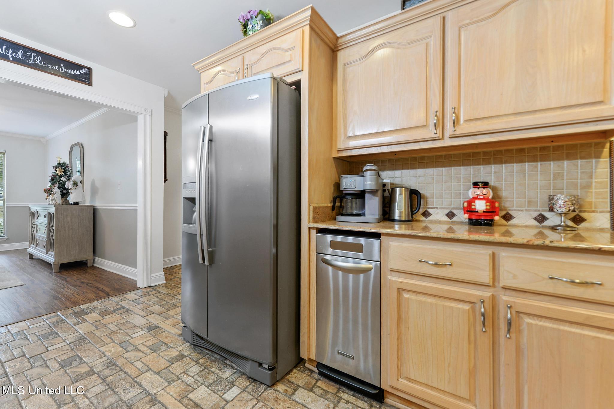 14449 Pine Ridge Road Property Photo 21