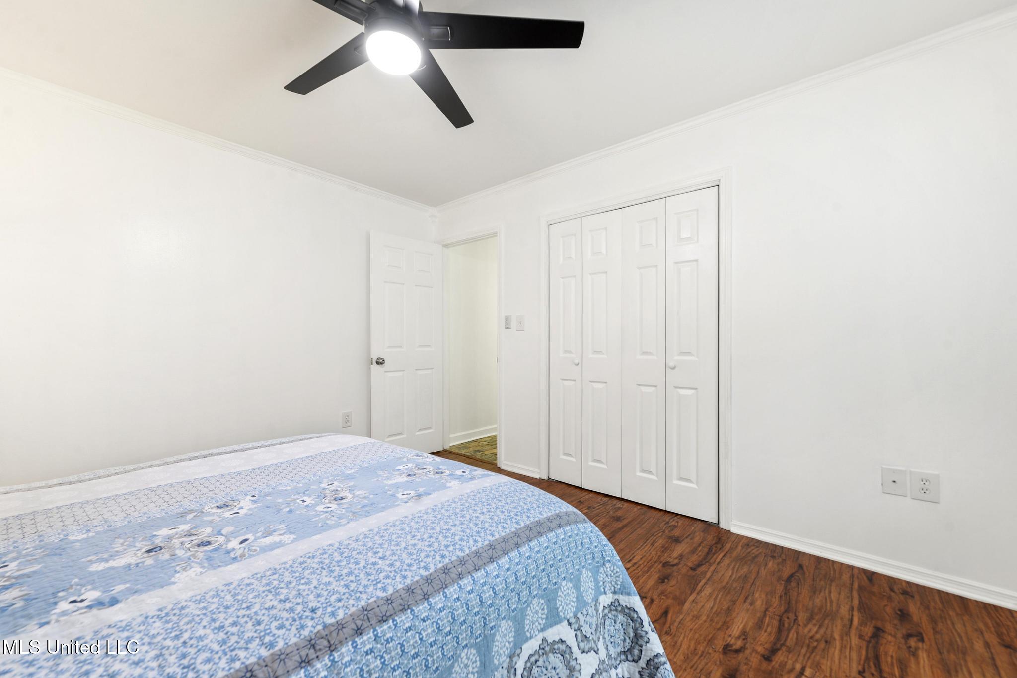 14449 Pine Ridge Road Property Photo 35