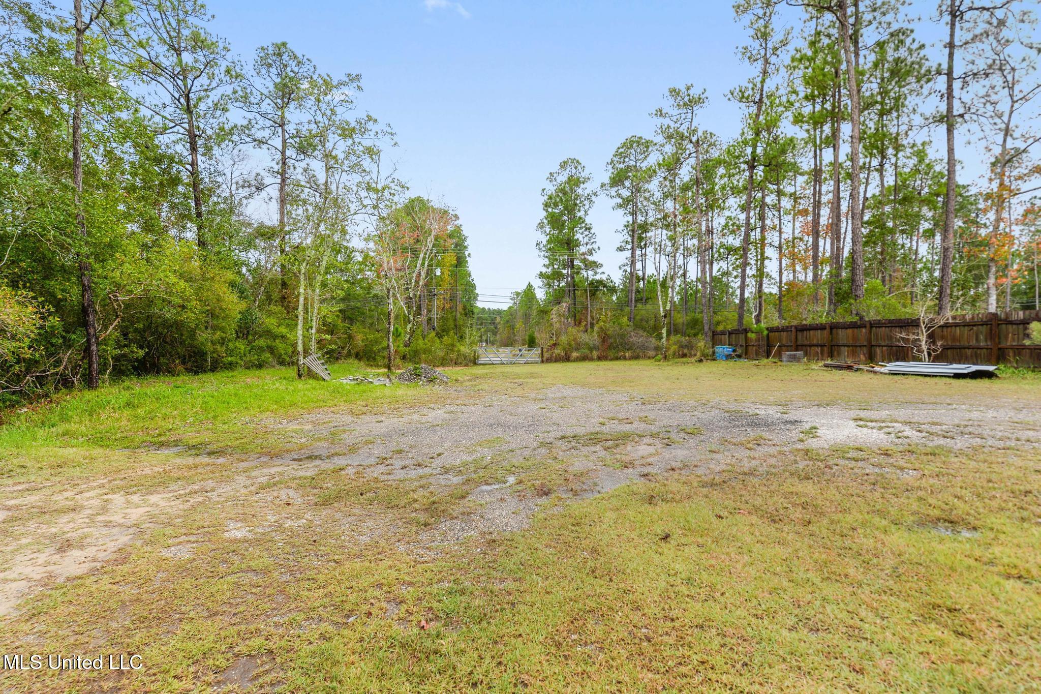 000 Pine Ridge/parker Road Property Photo 6