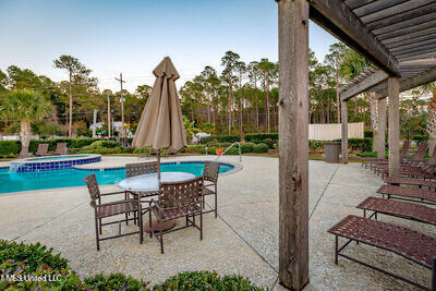 2421 Beachview Drive Property Photo 5