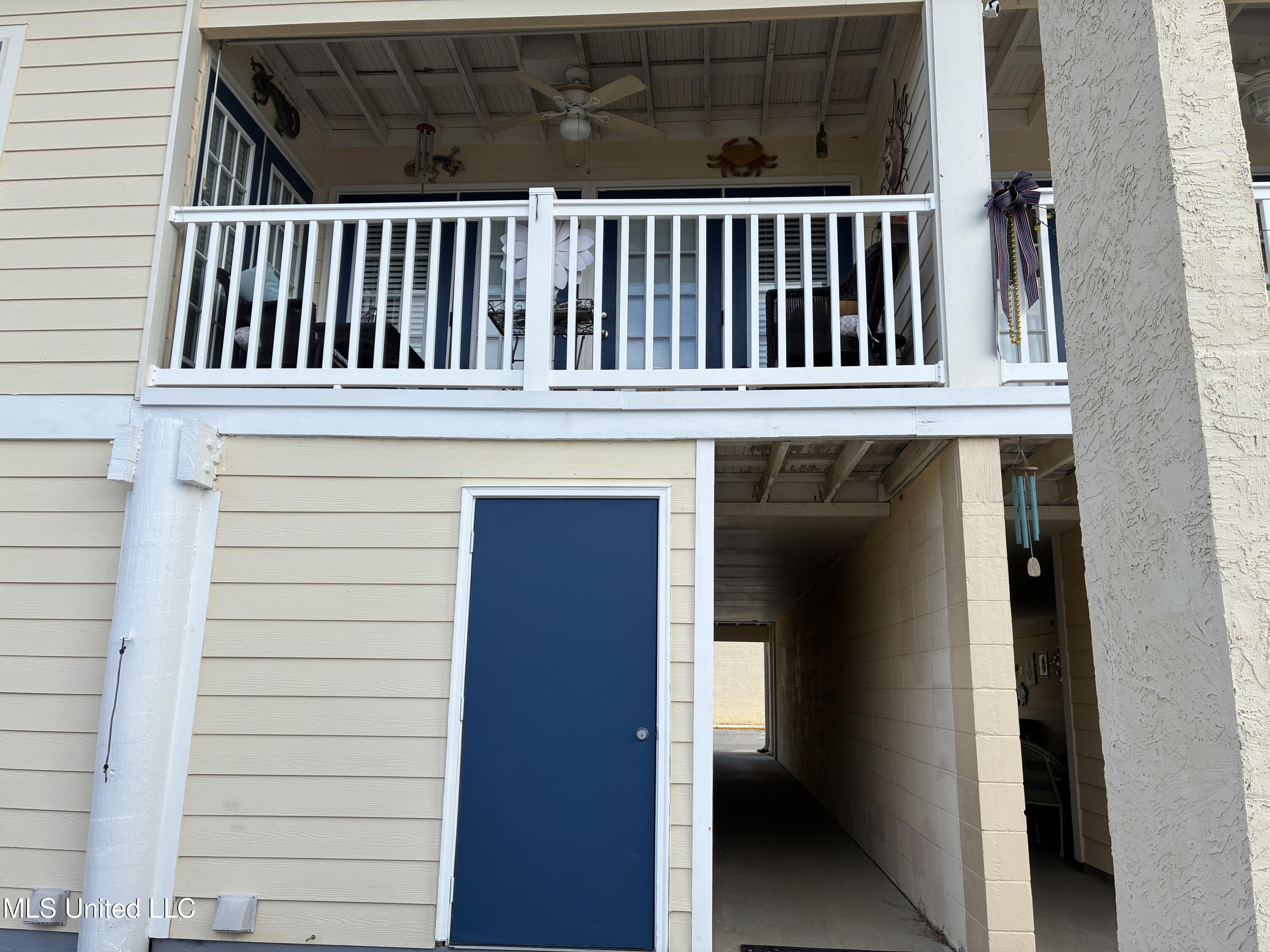 2421 Beachview Drive Property Photo 62